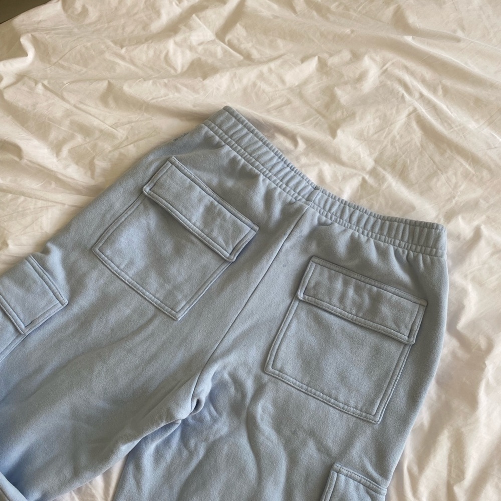 ARITZIA TNA MEGA FLEECE CARGO SWEATPANTS